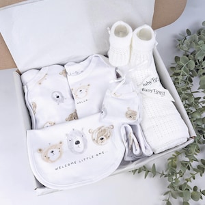 Bear Neutral Baby Gift Set | Baby Shower Gift | Baby Sleepsuit | Baby Gift | Newborn Girl Boy | New Baby Gift | Baby Boy Girl Outfit