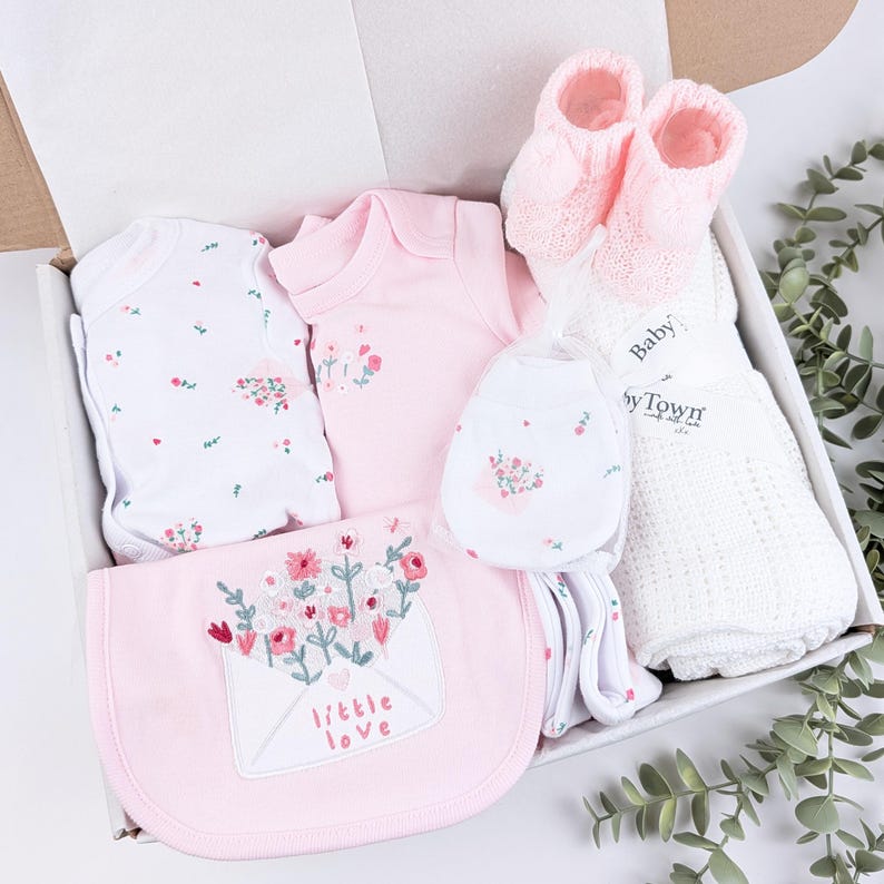 Baby Girl Pink Gift Set | Baby Hamper | Baby Girl Hamper | Baby Shower | Baby Sleepsuit | Baby Gift | Newborn Gift | Newborn Baby Set Little Love
