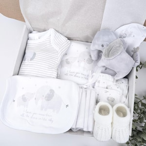 Jungle Neutral Baby Gift Set | Baby Shower Gift | Baby Sleepsuit | Baby Gift | Newborn Girl Boy | New Baby Gift | Safari Baby Hamper
