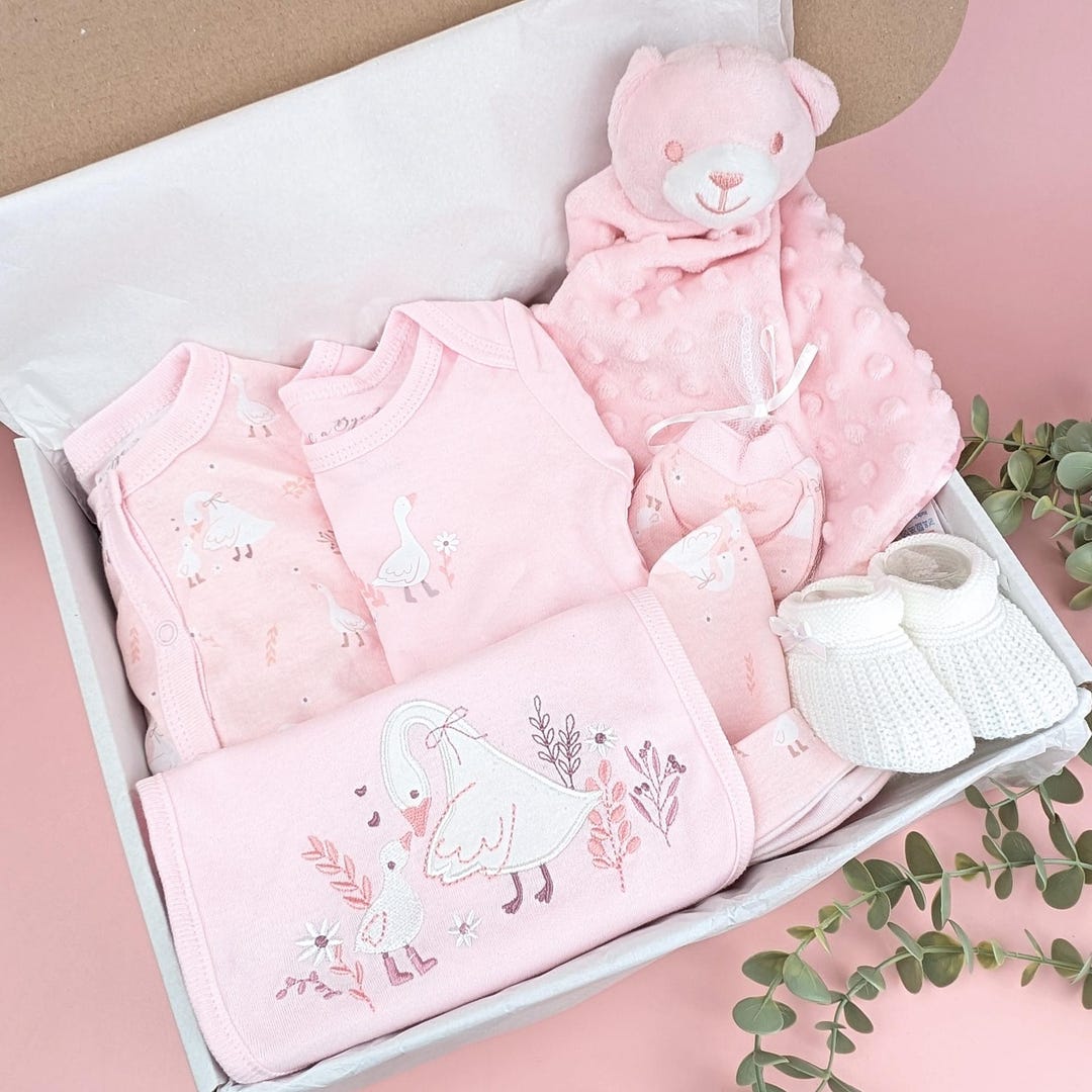 Baby Girl Pink Gift Set | Baby Hamper | Baby Girl Hamper | Baby Shower ...