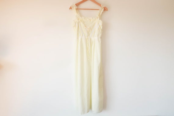 60s Embroidered Gauzy Nightgown ; Vintage Romanti… - image 3