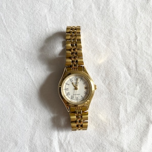 90s Citizen Watch Roman Number Oval Watch image 3