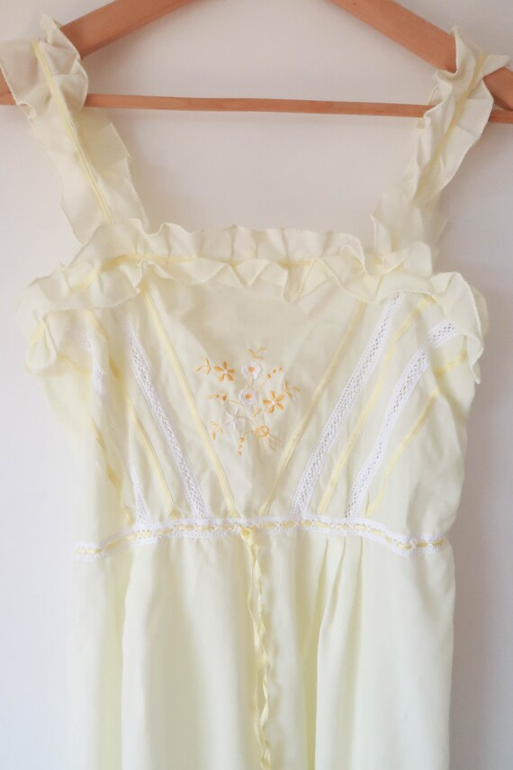 60s Embroidered Gauzy Nightgown ; Vintage Romanti… - image 4