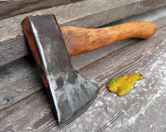 Vintage Norlund Hudson Bay Camp Hatchet