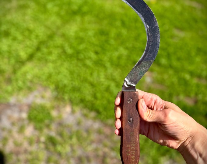 Vintage Sickle Quaker State Labeled Handle (Farm Crop Harvesting Hand Tool)