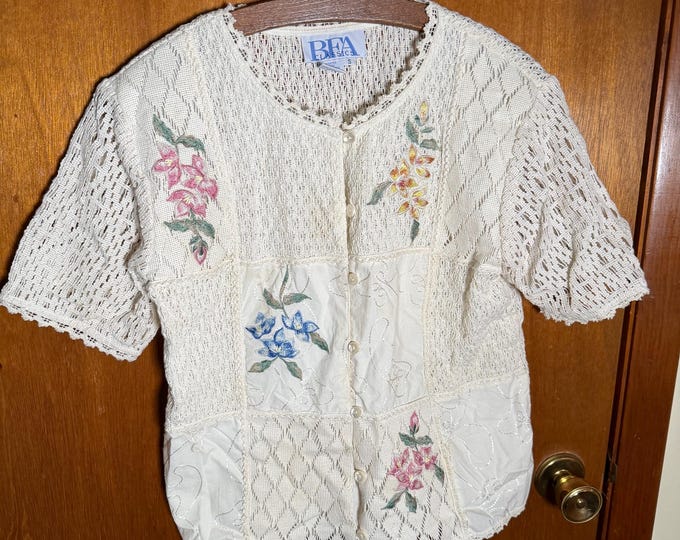 Vintage Granny Core Embroidered BFA Classics Floral Size Small Button Up Lace Shirt