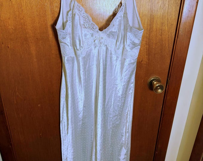 Vintage Linea Donatella Lace White Night Dress, Size Womens Large