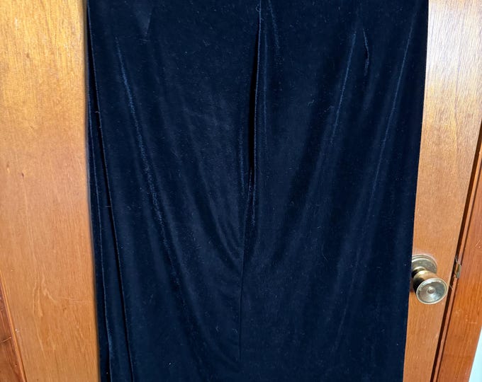 Vintage 1990s Women’s Black Velvet Skirt, Size XL Petite