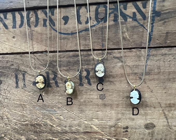 Small Cameo Pendant Necklace