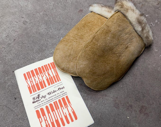 Vintage Sherpa Gloves With Manual