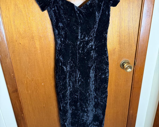 Black Velvet Size 10 Union Made Bridal Originals Dress