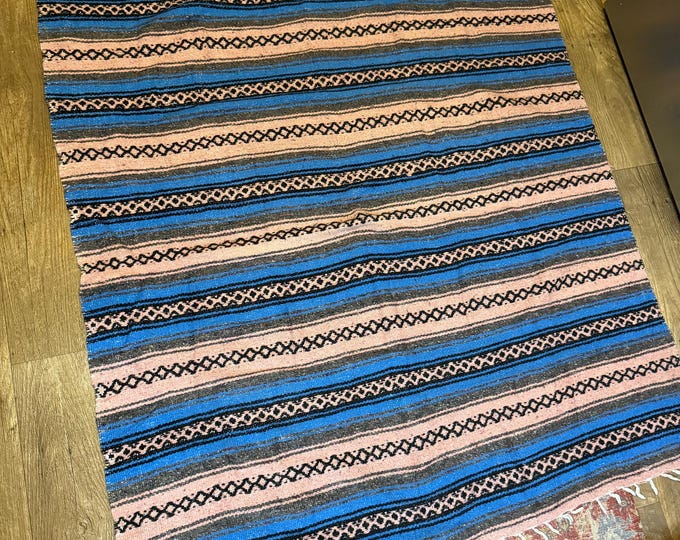 Vintage Western Throw Blanket, 4x5 Pink And Blue