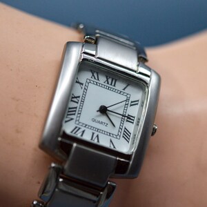  Steel Tone, White Dial, Quartz Wrist Watch - Etsy Canada