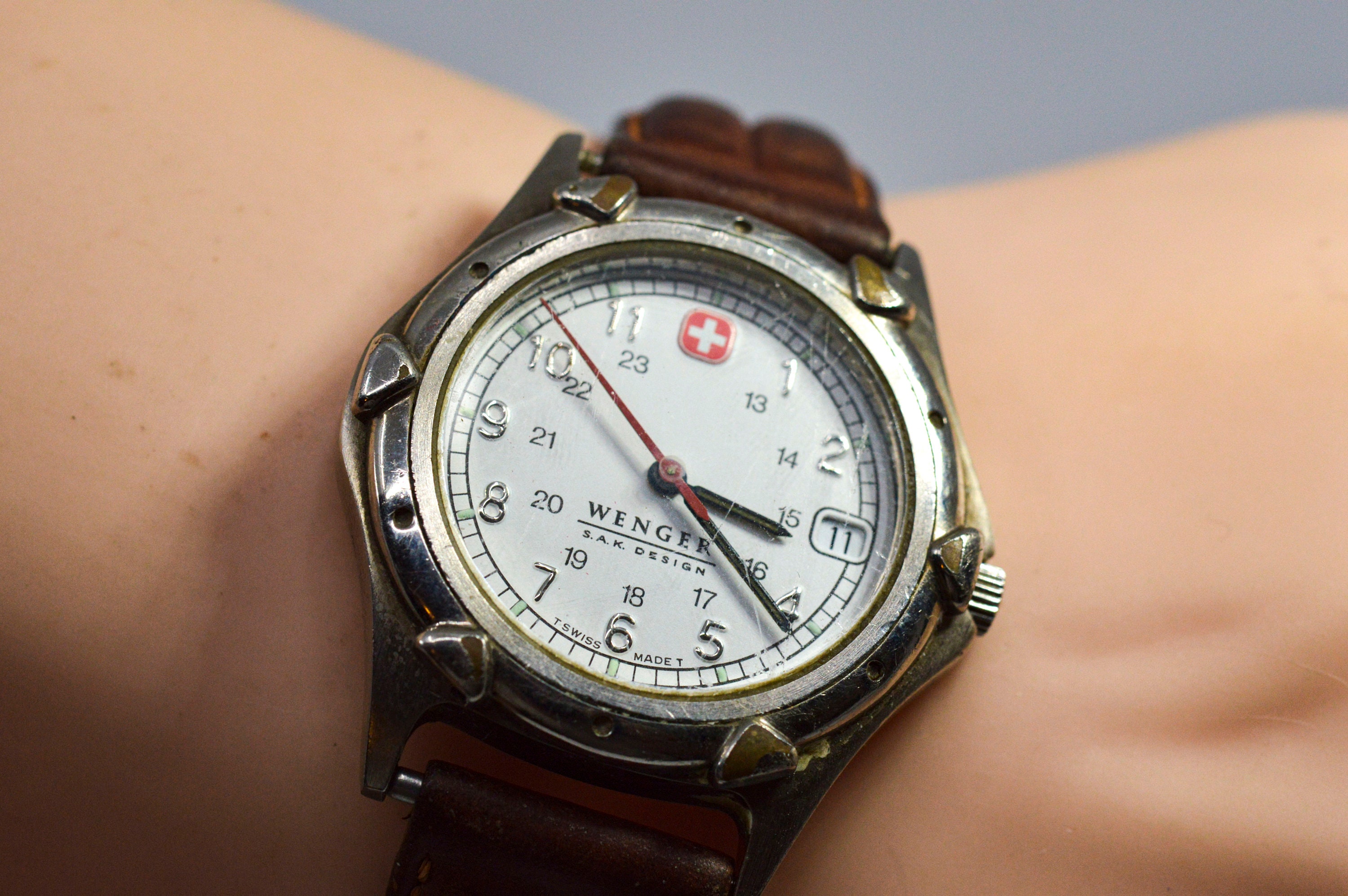 Wenger SAK Designs Swiss Army Steel Tone With White Dial Quartz Wrist Watch Etsy