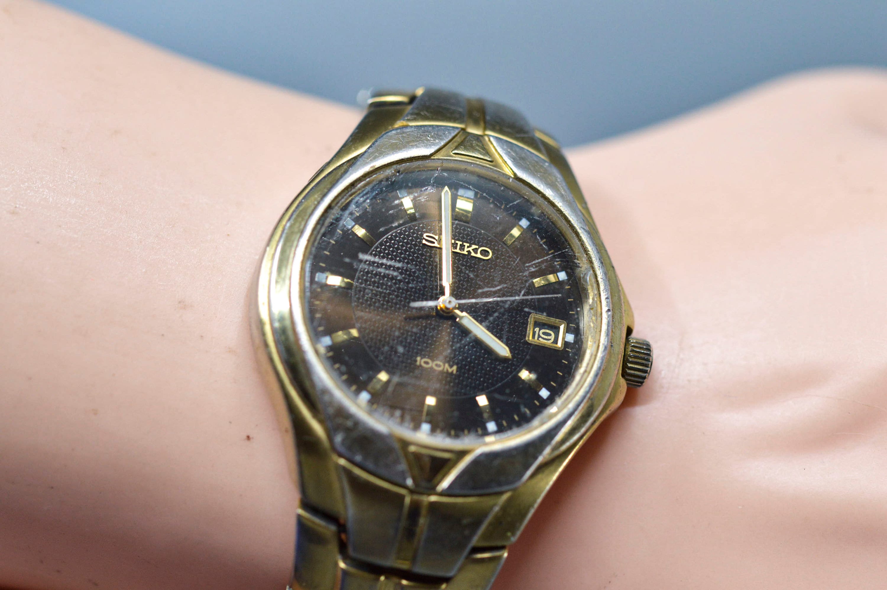 Seiko, Silver and Gold Tone, Quartz Wrist Watch - Etsy