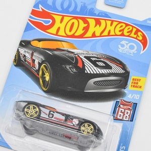 Hotwheels Fast Felion toy car