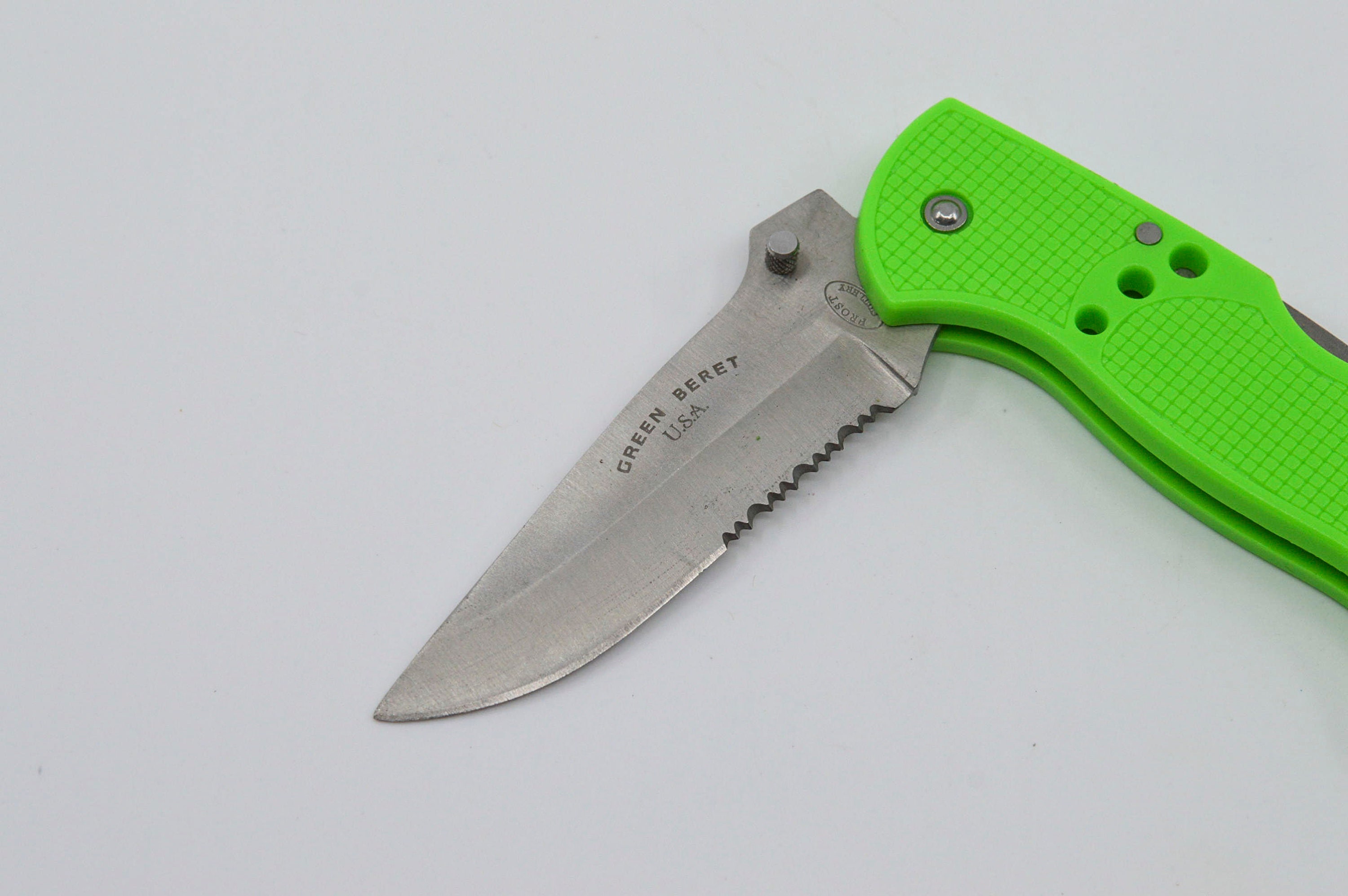 Greenlee Folding Utility Knife - Heavy Duty — Telecom Specialties