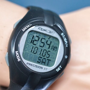 Reebok classic sales watch black price