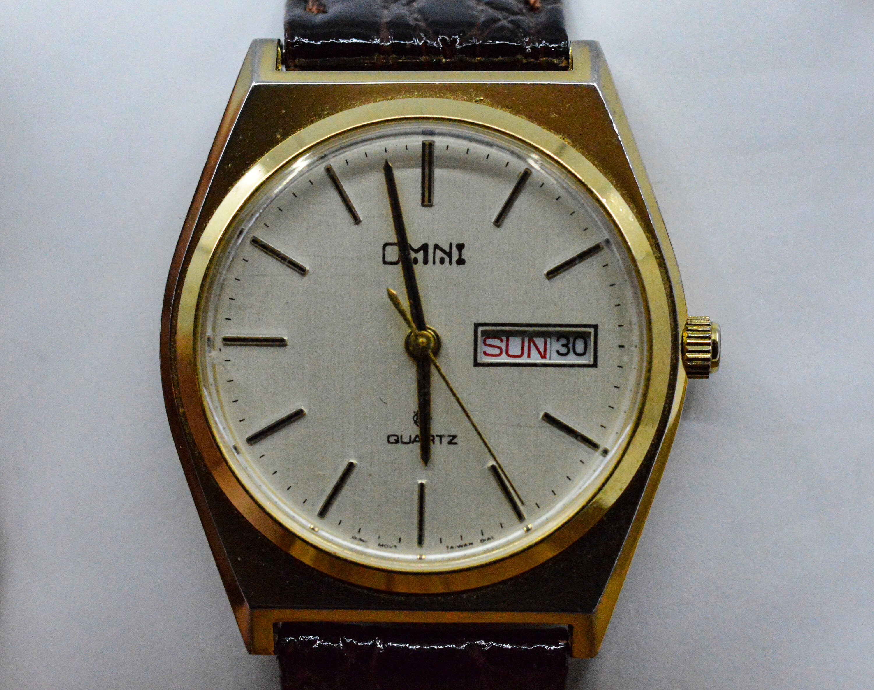 Vintage Omni Hong Kong Brand Mens Ladies Quartz Watch Etsy