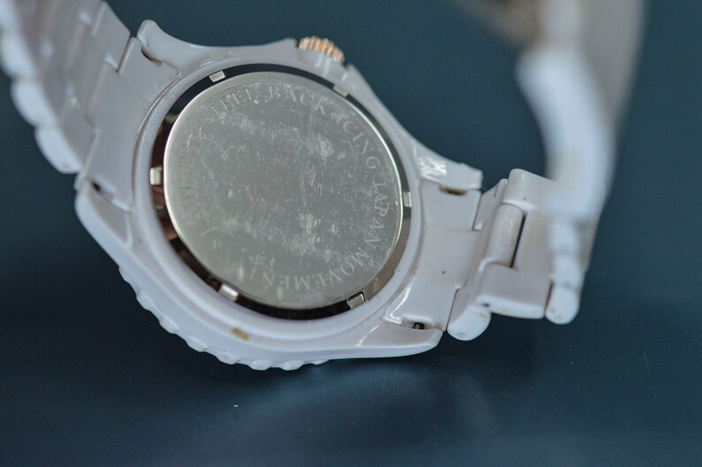 White and rose gold tone, plastic, quartz wrist watch image 7