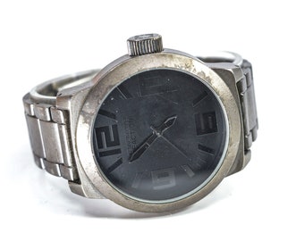 Reaction reloj clearance