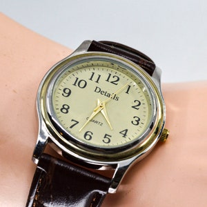 Yaweisi quartz watch price new arrivals