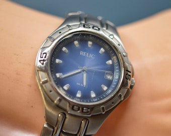 Relic 165 hotsell feet watch
