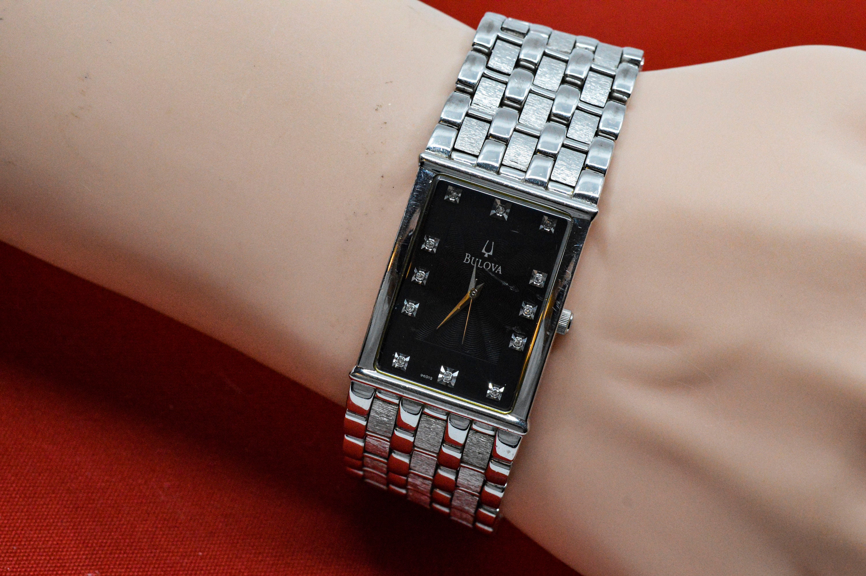 Bulova c860466 hotsell