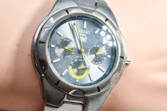 Relic Wet Steel Tone With Gray Dial Quartz Wrist Watch Etsy