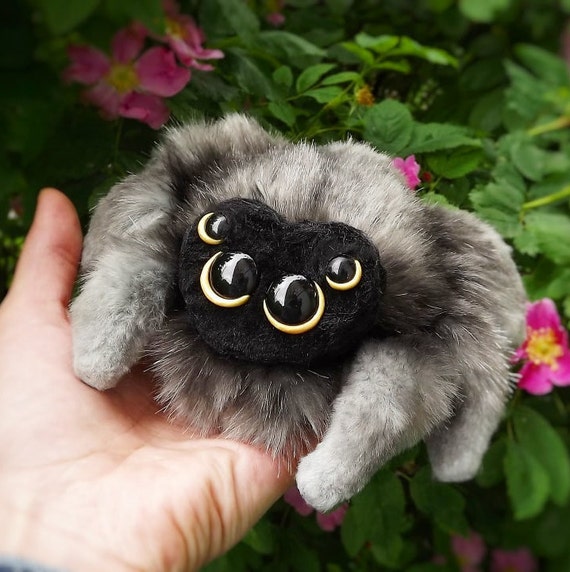 furry spider toy