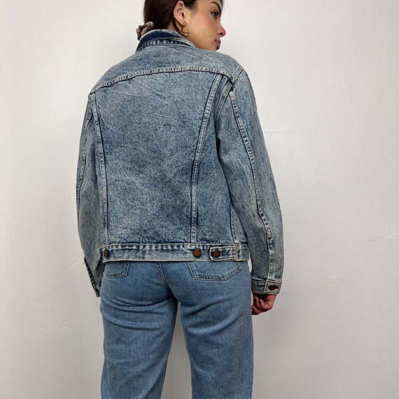 80s Acid Wash Denim Jacket - image 3