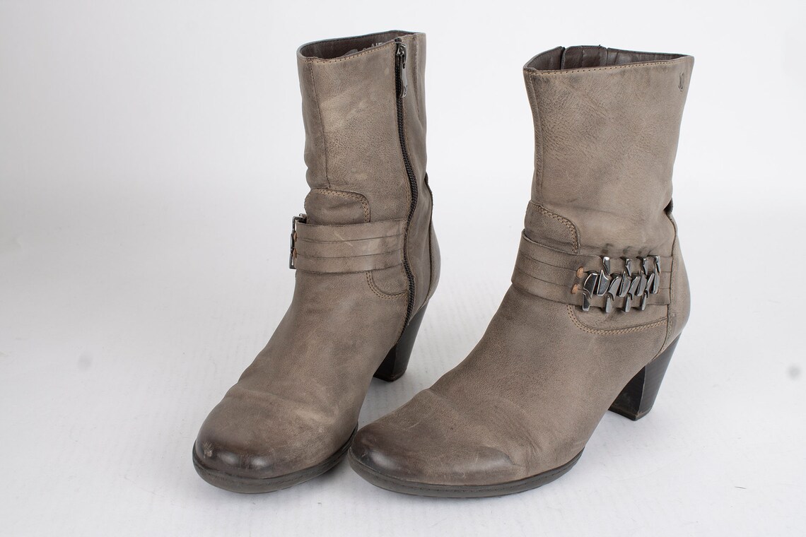 US8.59 Womens Vintage Taupe Leather Ankle Boots / Beige Etsy