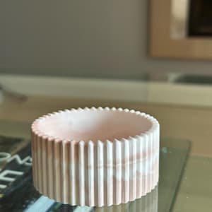 手作りセラミックリブ付き小物入れ | オフィスアクセサリーホルダー | ジュエリーボックス | キャンドルホルダー | 新築祝いギフト | 環境に優しいホームデコレーション