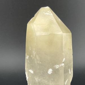 Amphibole Included Quartz from Pakistan