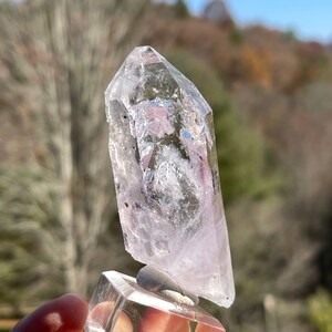 Amethyst with Mobile Enhydro (Moving Bubble) Inclusions from the Goboboseb Mountains in Namibia