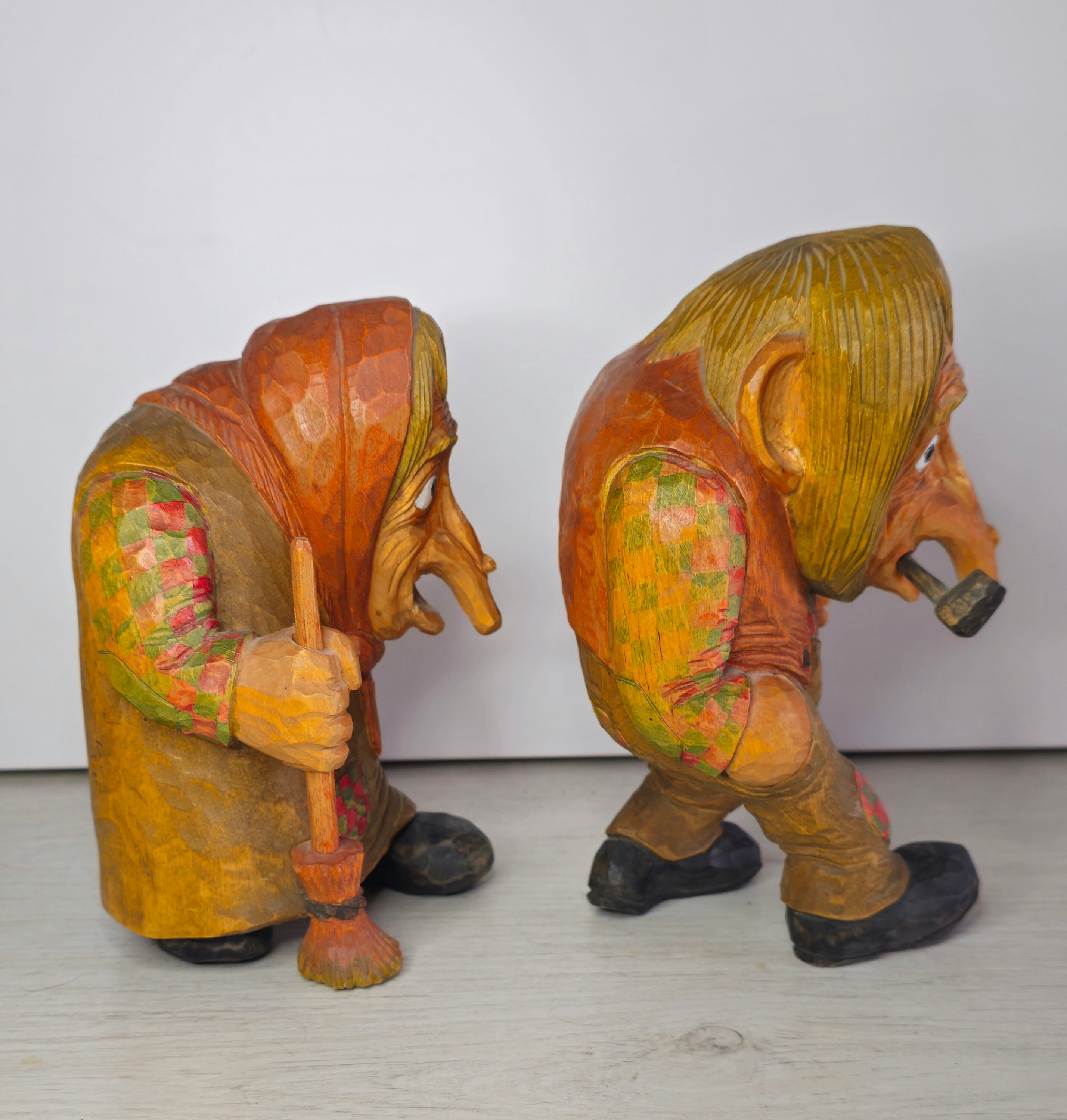 Anton Sveen Signed LARGE Vintage Norwegian Hand Carved Wooden