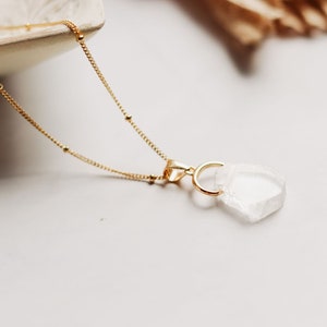 Raw Quartz April Birthstone Necklace, April Birthday Gift for Her, Gift for Aries Taurus, Gold or Sterling Silver Crystal Pendant Necklace