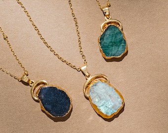 Raw Moonstone Crystal Necklace, June Birthstone Gemini Birthday Gift for Her, Genuine Gemstone Charm Necklace, Natural Stone Gold Necklace