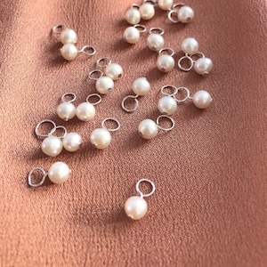 Ivory/White Freshwater Pearl Charm, Beaded Pearl Charm, Single Pearl Pendant, Jewellery Making Supplies, 4.5-5mm, Genuine Sterling Silver