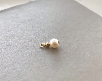 14k Gold Ivory/White Freshwater Pearl Charm | 5-6mm | Genuine 14k Gold Fill
