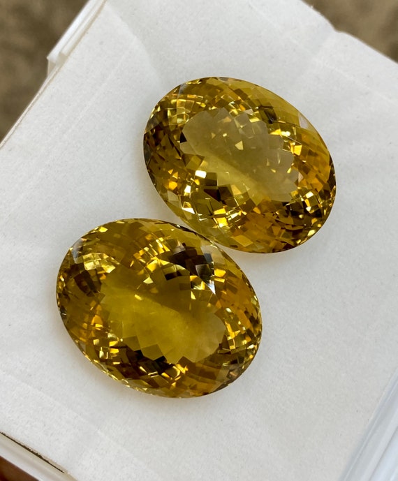 Big Size! 132CTS Natural Honey quartz oval shape matching pair.
