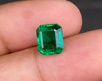 AGL! High-End! 2.69CT Natural Emerald from  Zambia / Genuine Square cut Emerald GemQuality stone.