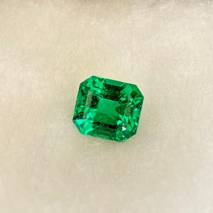 GIA 2.89CT AAA+ Vivid green Emerald, loose emerald. Certified Fine Quality Emerald Engagement Ring, Emerald Ring, Emerald Solitaire Ring