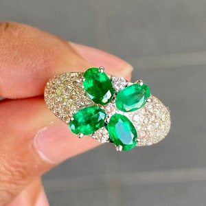 Rich Green 4pcs natural emerald ring. 4 Petals emerald ring. High quality stones.