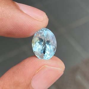 11.8X9MM Natural Aquamarine / beautiful color Aquamarine from Brazil