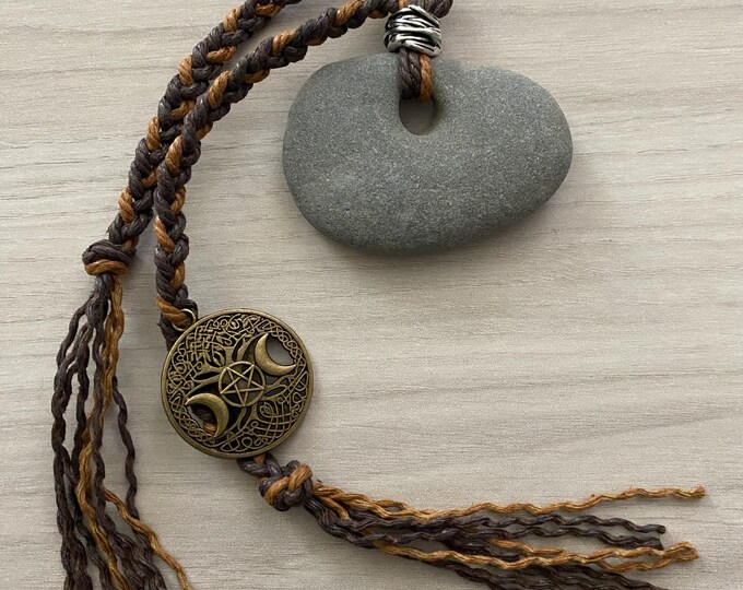 Hag Stone Amulet Tree of Life Pentacle Crescent Moon: Protection ...