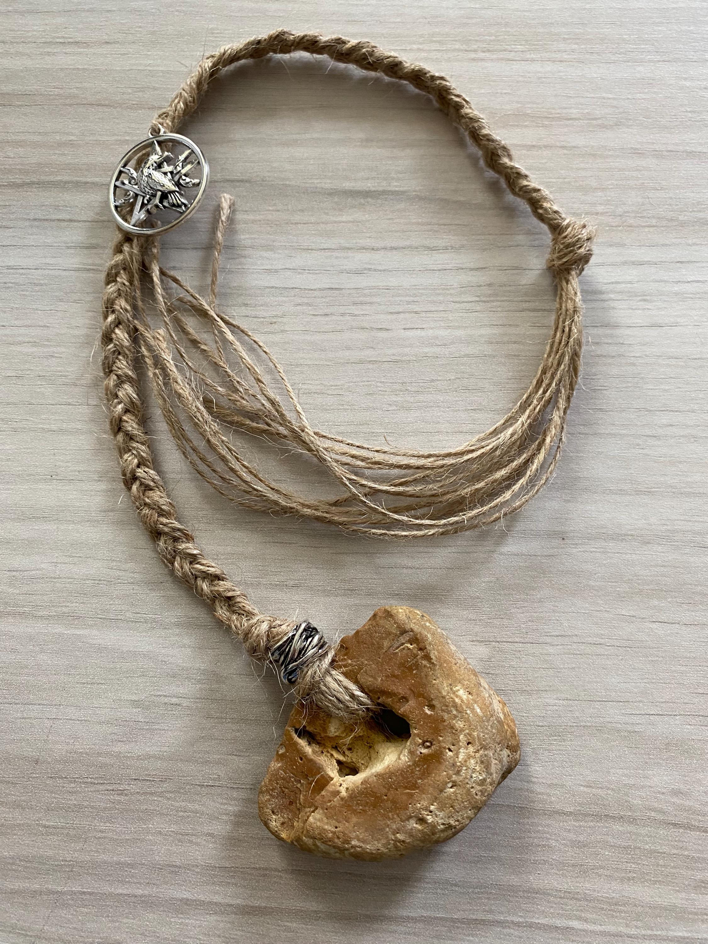Hag Stone Raven With Pentacle Talisman: Protection Amulet - Etsy
