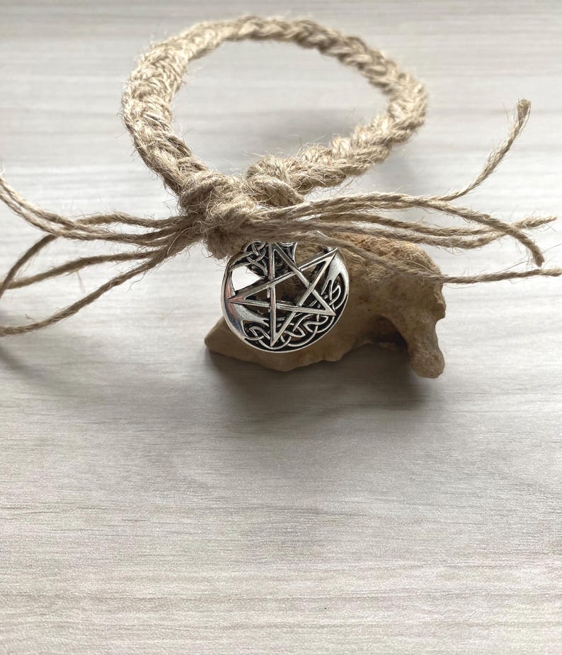 Hag Stone Pentacle Talisman Protection Amulet Altar Stone - Etsy
