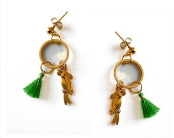 Colorful stud earrings with charm and tassel, animal earrings, festival jewelry, colorful boho jewelry, customizable earrings