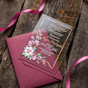 Burgunder Farbe Blumen Acryleinladung Goldrahmen mit Umschlag für Hochzeit, Quinceanera, Sweet 16, Geburtstagsfeier